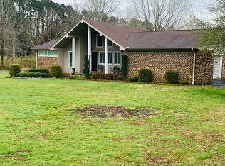 1346 Old Perryville Rd, Parsons, TN 38363