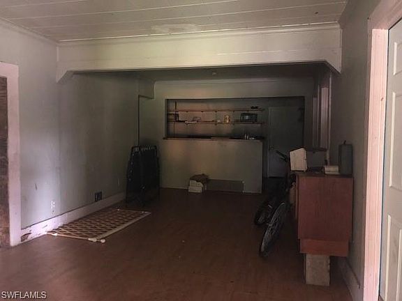 5th image of 420 Fairfax Dr #1-2-3