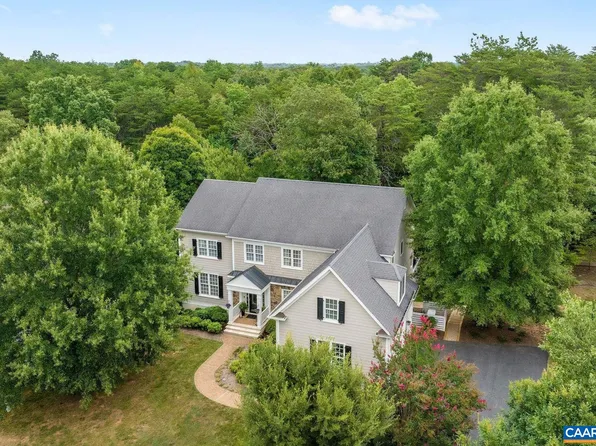 3410 Darby Rd, Keswick, VA 22947