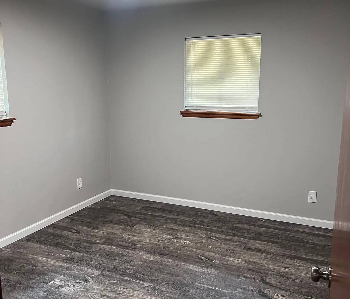 3 bed, 850 sqft, $1,100 — Photo 2