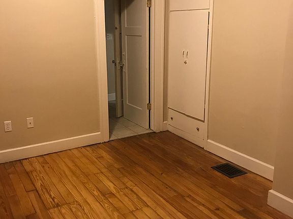 5th image of 4207 N Park Ave