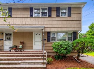 5 Charles Rd #5, Winchester, MA 01890