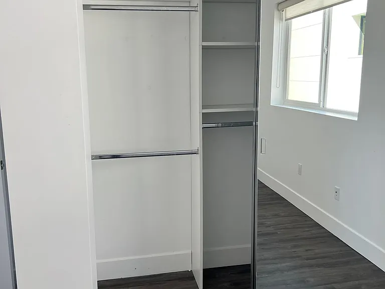 4231 McLaughlin Ave #302 — Photo 15