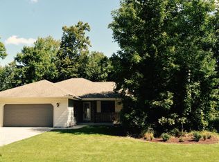 1911 Beechtree Rd, Sheboygan, WI 53083