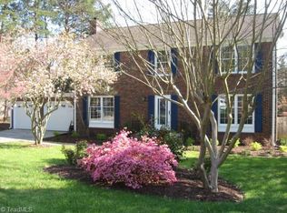 1405 Wrenwood Ct, Greensboro, NC 27455