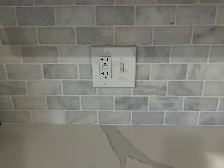 Marble tiled backsplash