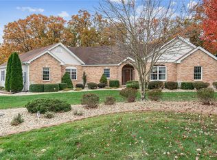 3252 Green Trails Ct, Wentzville, MO 63385