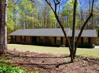 822 Ploma Dr, Seneca, SC 29678