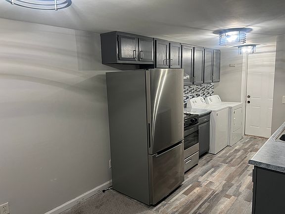 2nd image of 824 W 59th Pl APT B
