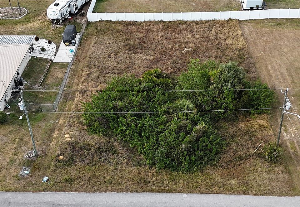 1st image of 2409 Claude Ave N