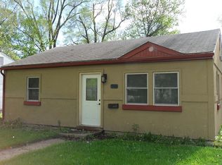 713 Webster Cir E, Kankakee, IL 60901