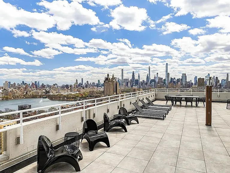 721 Columbus Ave #8H — Photo 7