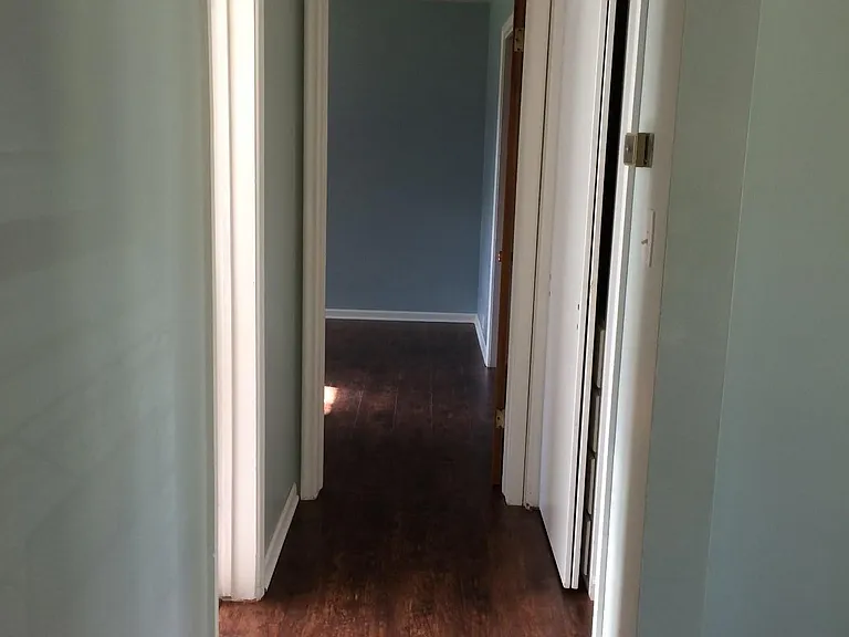 121 S 16th Ave — Photo 8