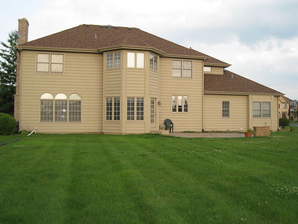 2nd image of 660 Bluestem Ln