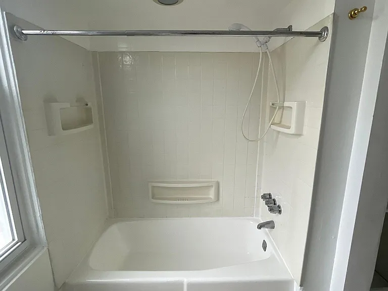 714 Ivy St #2 — Photo 16