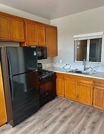 3rd image of 5650 York Blvd #0B-1Ba-400Sqft