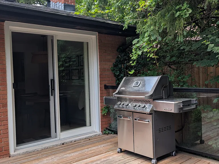 131 Renaud Dr — Photo 24