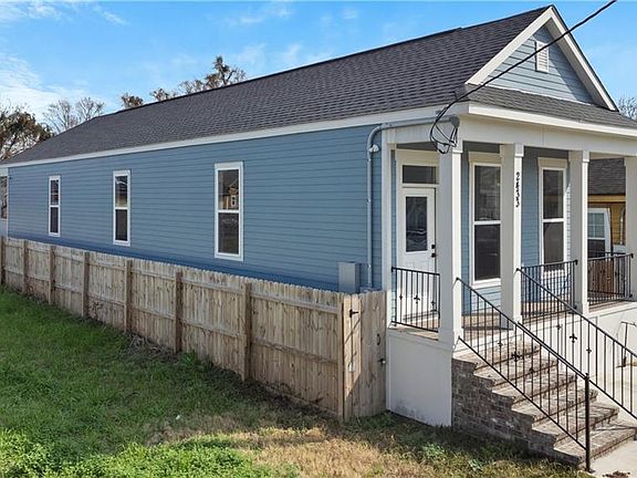 2nd image of 2433 Pauger St