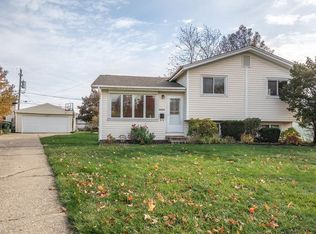 34250 Cecelia Ct, Eastlake, OH 44095