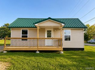417 Taylor St, Richland, MO 65556