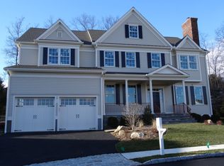 22 Cider Mill Cir, Armonk, NY 10504