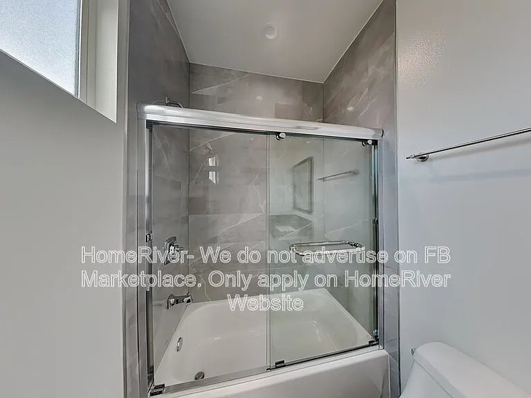 5749.5 Klump Ave — Photo 14