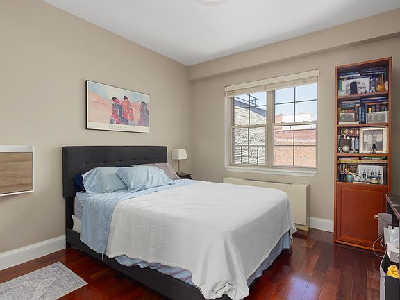 5th image of 163 Saint Nicholas Ave APT 6K