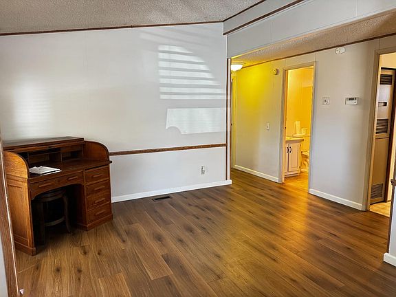 5th image of 10780 N Highway 99 Space 29