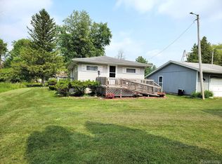 4521 Arden Park Dr, Silverwood, MI 48760
