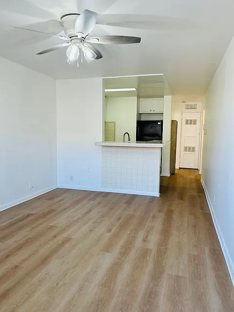 2 bed, $1,995 — Photo 3