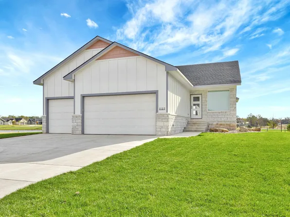 1137 W Trek Cir, Goddard, KS 67052
