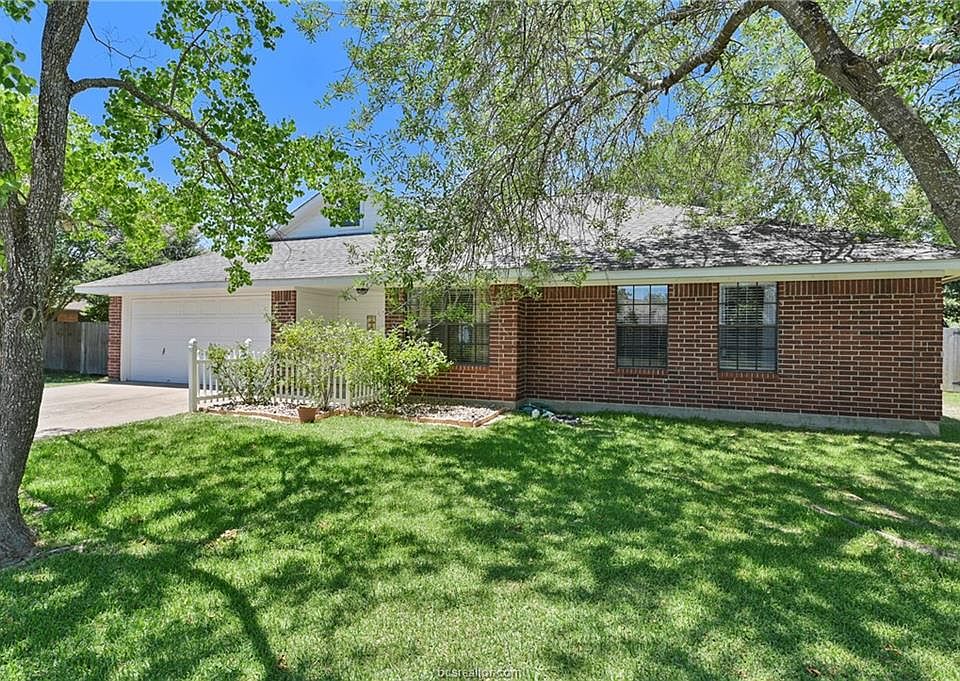 1st image of 3708 Ravenwood Dr