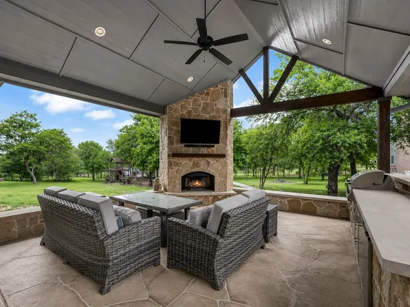 147 Tyler Ct, Fort Worth, TX 76108