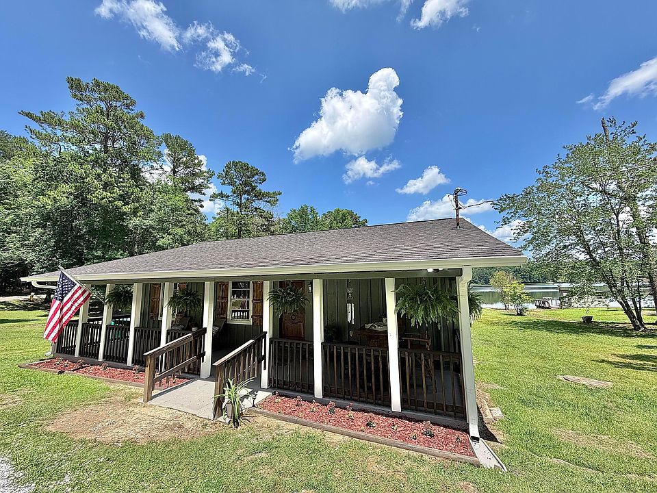 1st image of 388 Harkins Lake Rd