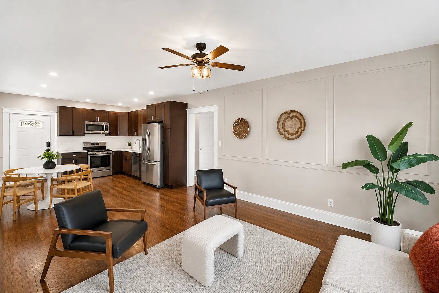 3 bed, $3,195 — Photo 4