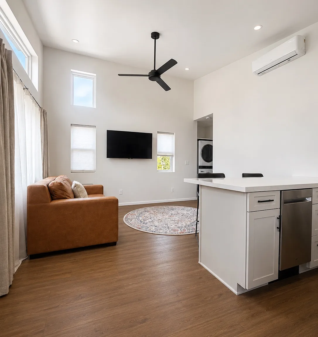 1 bed, 500 sqft, $2,800 — Photo 2