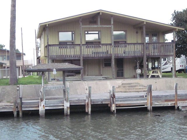 1st image of 145 Port Ave