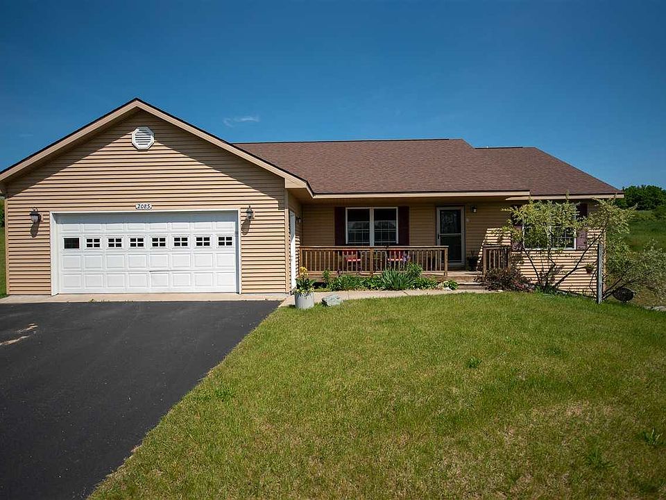 1st image of 2085 S Country Ln