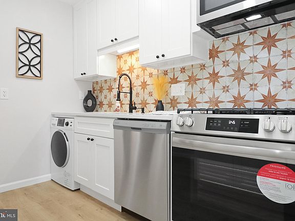 5th image of 7990 Audubon Ave APT 203