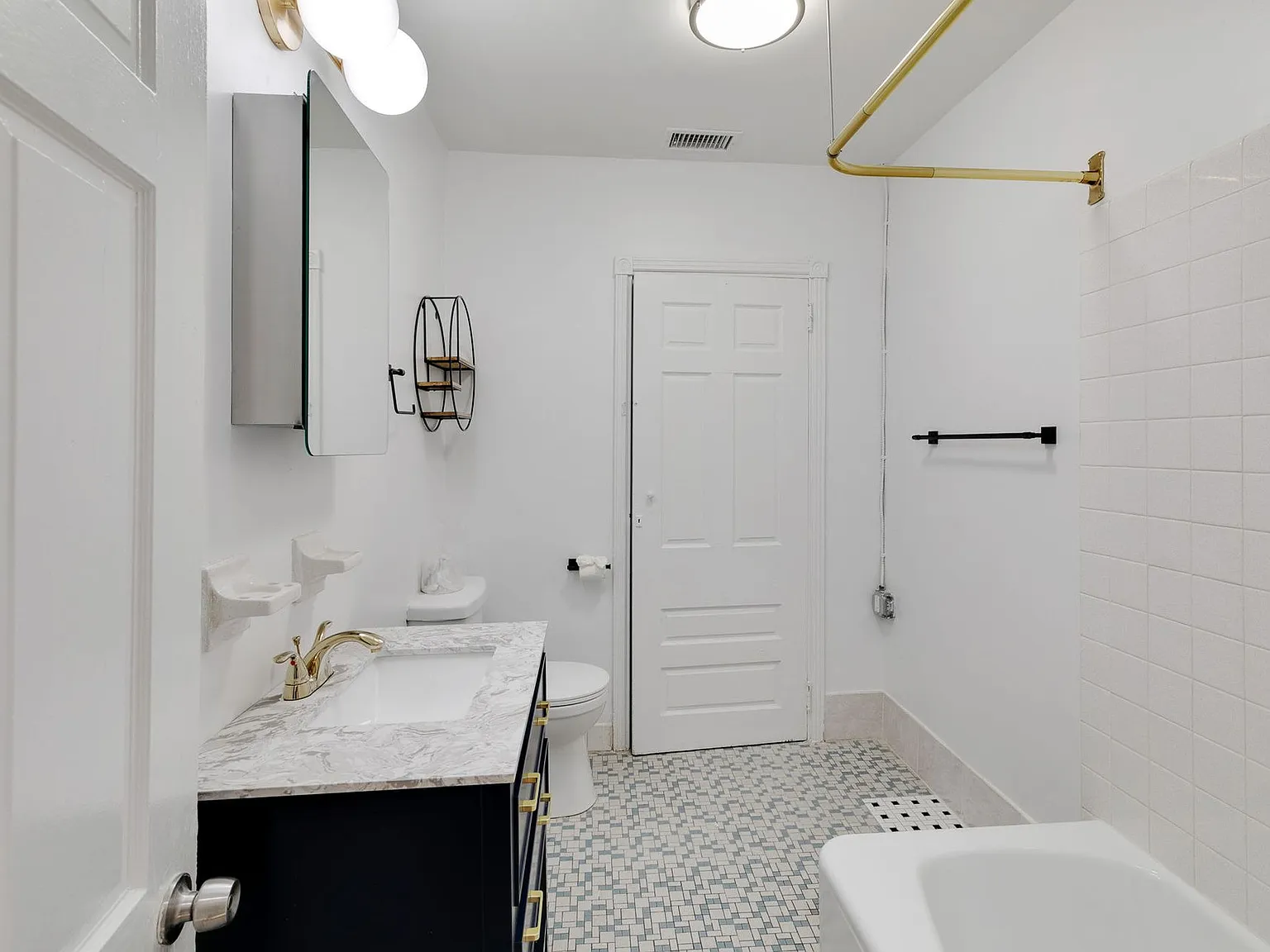 4809 Beaumont Ave. — Photo 4