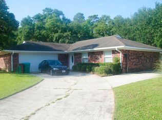 1223 Wellington Ln, Ocean Springs, MS 39564