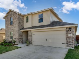 5111 Eden Point Dr, Denton, TX 76207