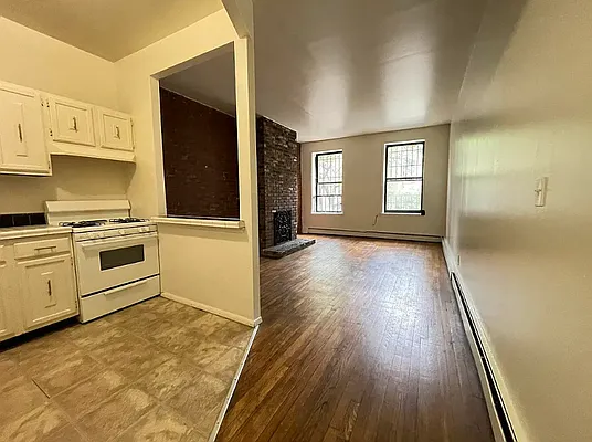 Rented by Best Apartments North Inc | media 11