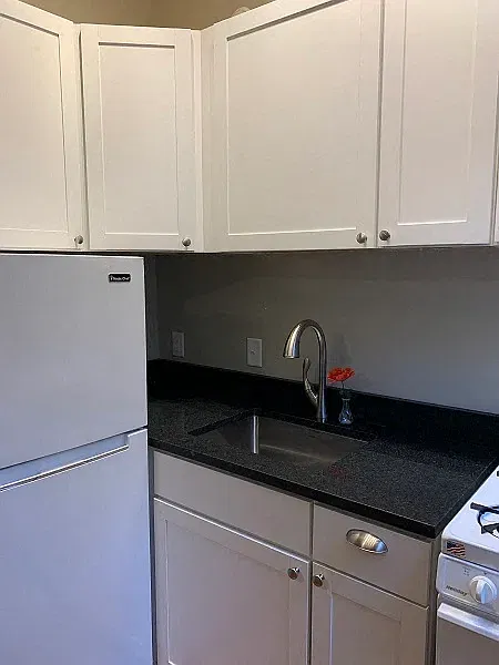 1 bed, 434 sqft, $1,840 — Photo 2