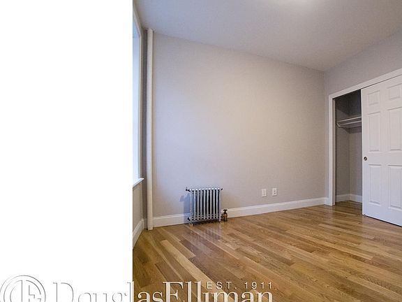 5th image of 701 W 180th St APT 22