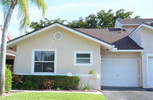 1st image of 1109 W Lakes Drive #1109
