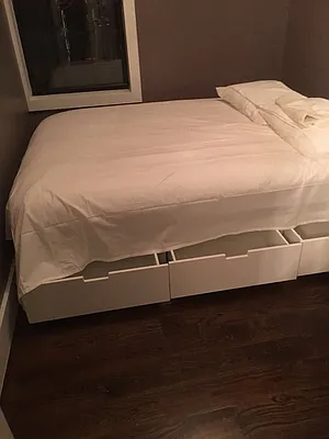 Rented by Nooklyn NYC LLC | media 25