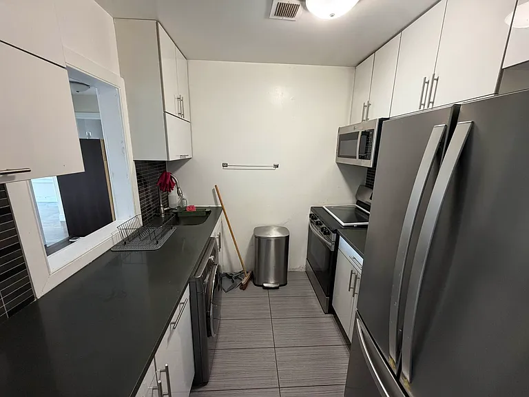 490 Ocean Pkwy #56 — Photo 6