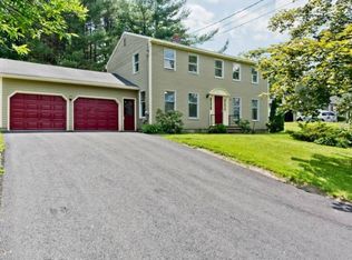 19 Crestwood Dr, Westbrook, ME 04092