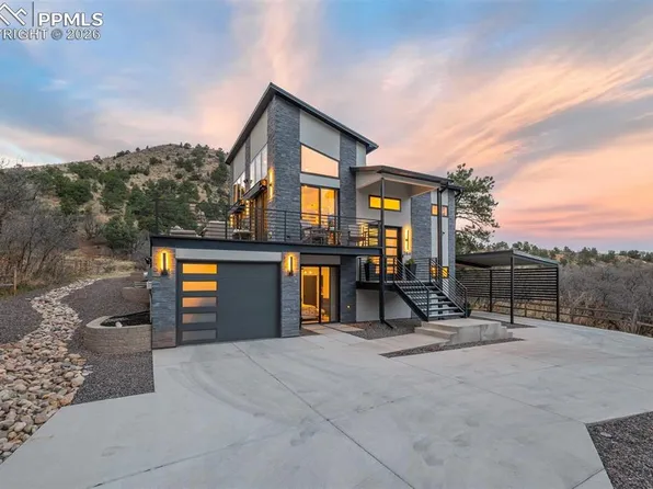 284 Crystal Park Rd, Manitou Springs, CO 80829